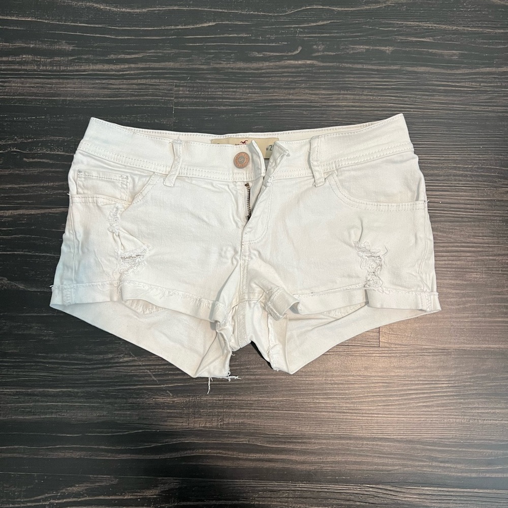 Hollister Low Rise White Short